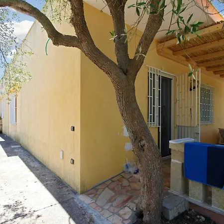 Charming House Near The Sea In Torre Pali.