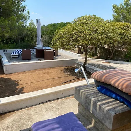 Charming House Near The Sea In Torre Pali. * Torre Pali