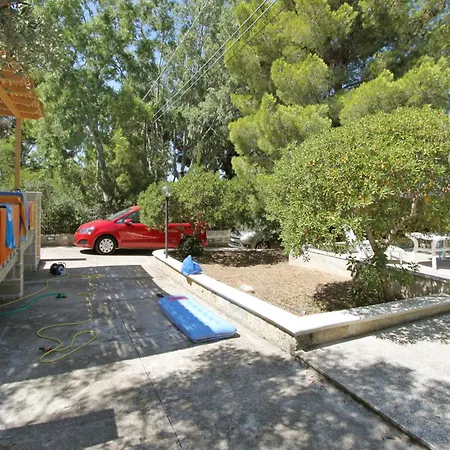 Charming House Near The Sea In Torre Pali. *